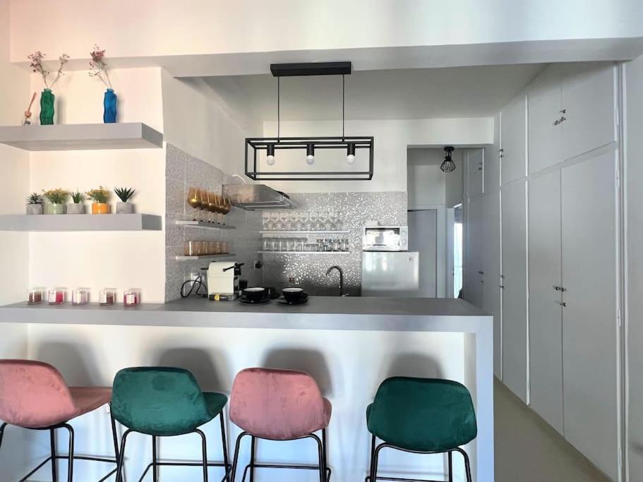 2Bdr Boutique Full Apt In Plaka Atenas Exterior foto