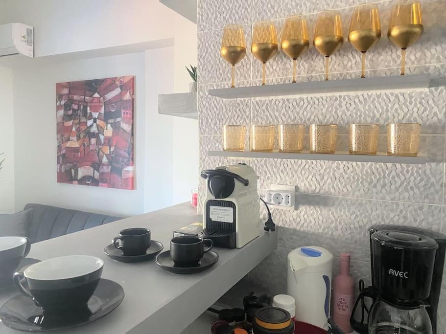 2Bdr Boutique Full Apt In Plaka Atenas Exterior foto